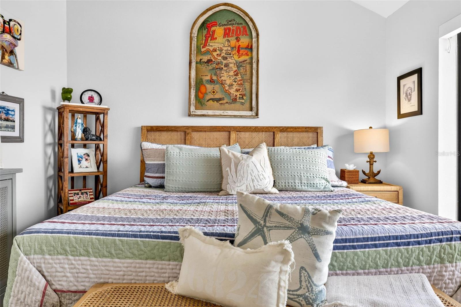 Image 29 of 86 For 132 1st Street E 106