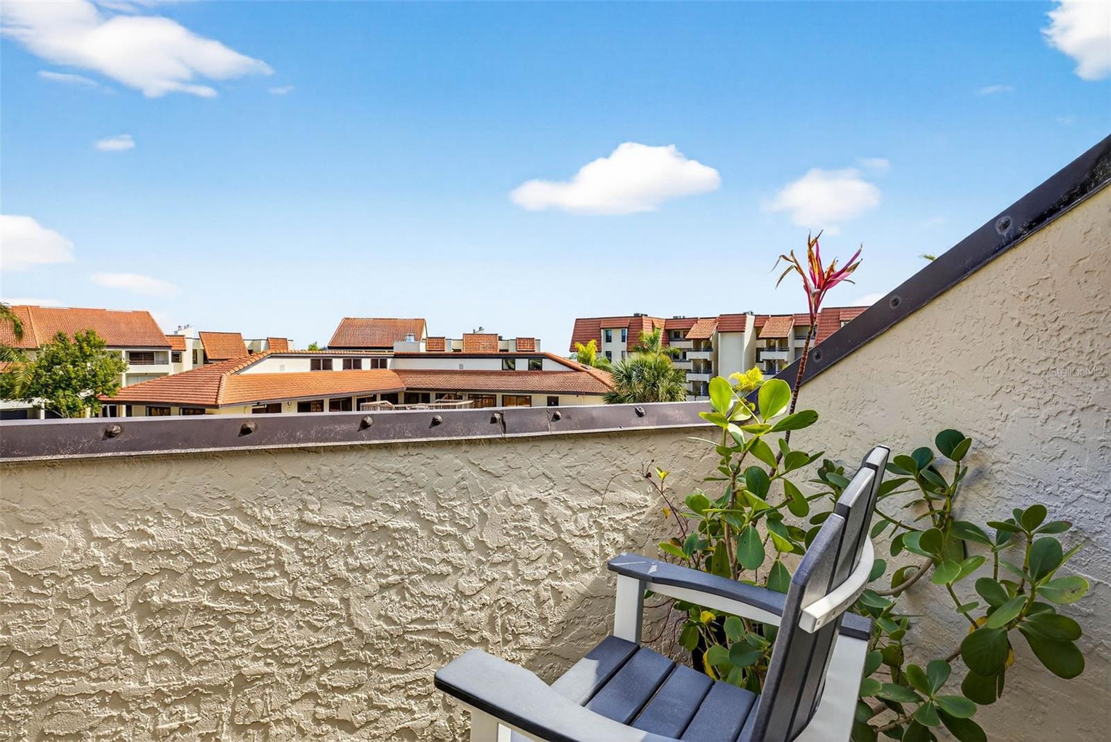 Image 32 of 86 For 132 1st Street E 106