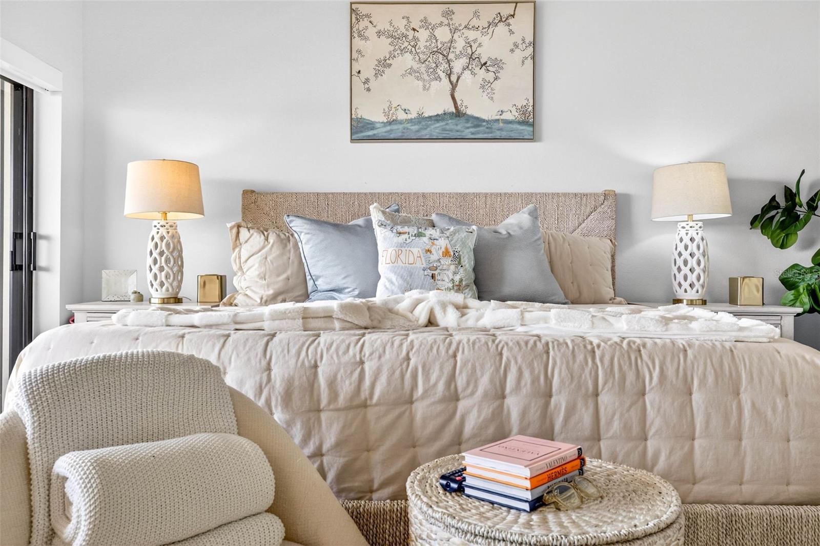 Image 37 of 86 For 132 1st Street E 106