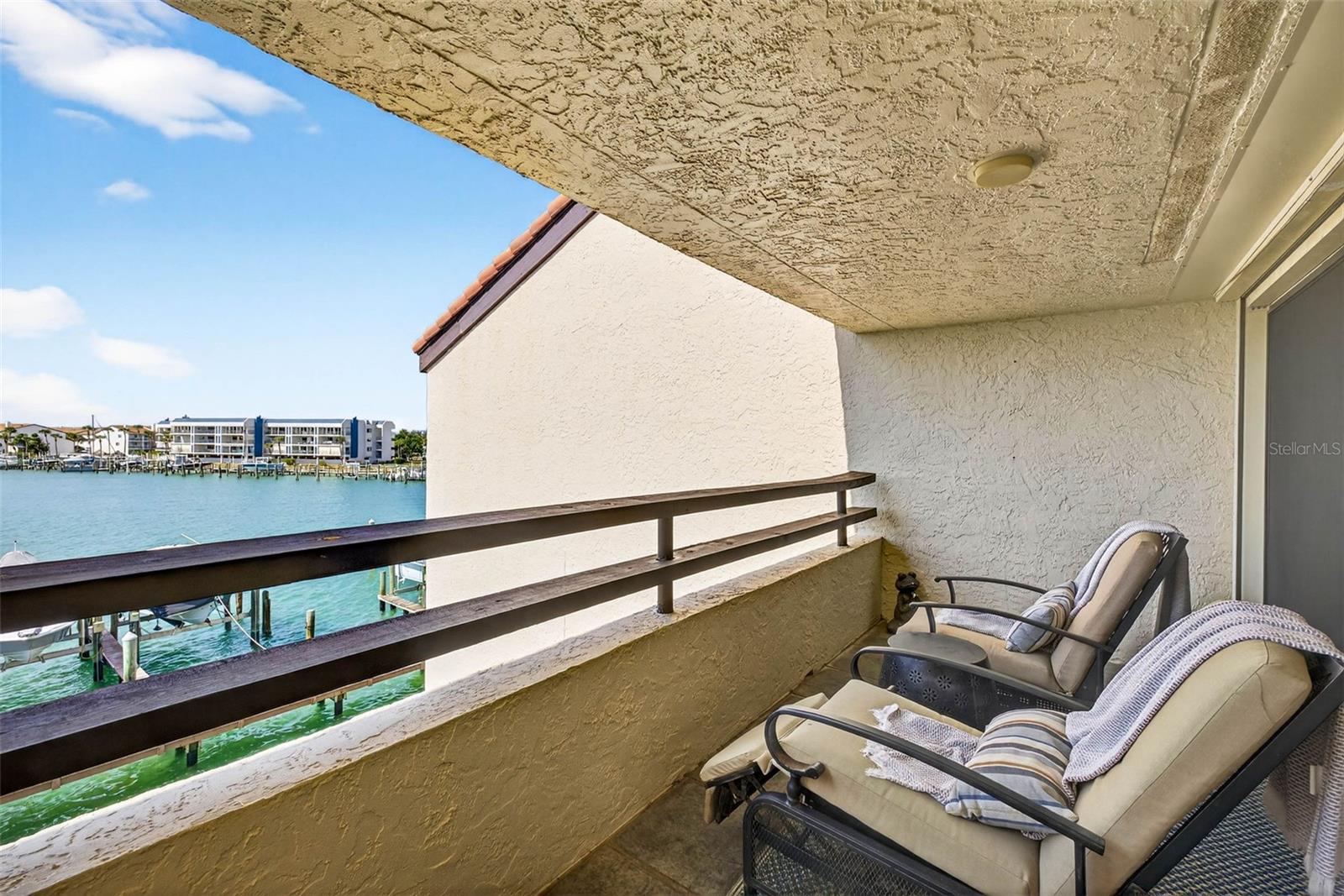 Image 42 of 86 For 132 1st Street E 106