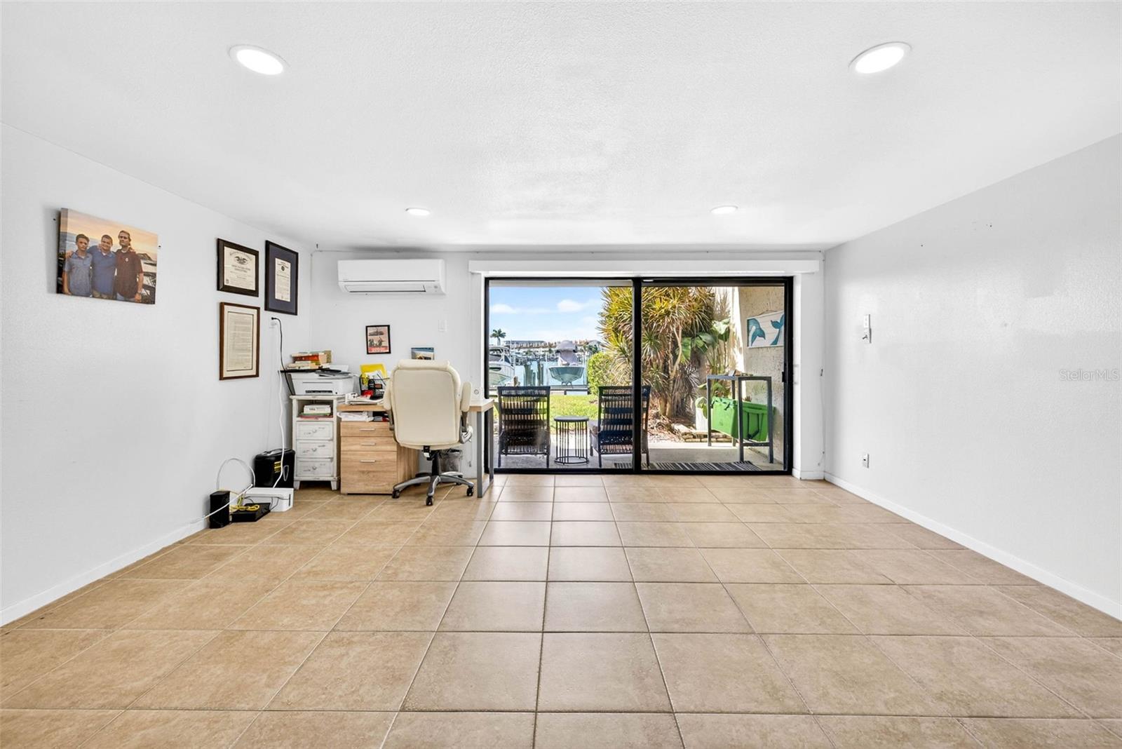 Image 49 of 86 For 132 1st Street E 106