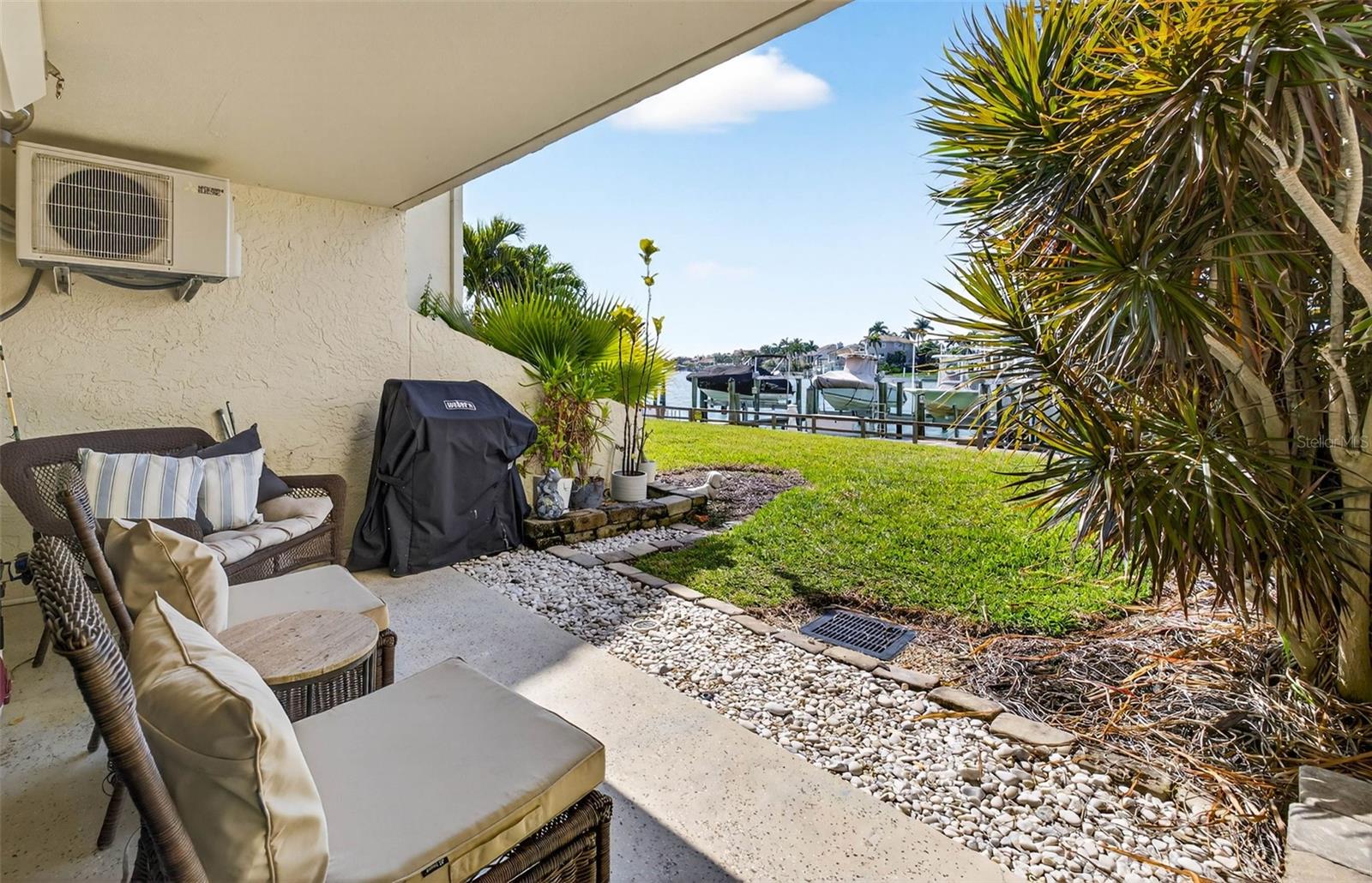 Image 51 of 86 For 132 1st Street E 106