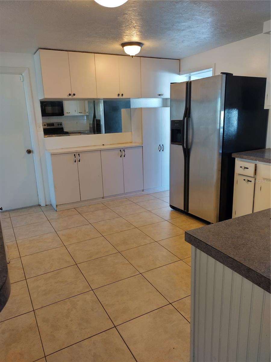 Image 2 of 12 For 2103 Hess Drive