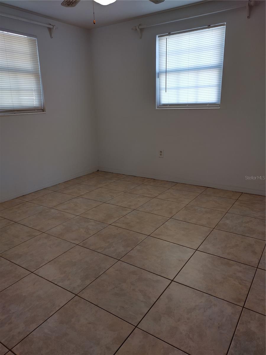 Image 9 of 12 For 2103 Hess Drive