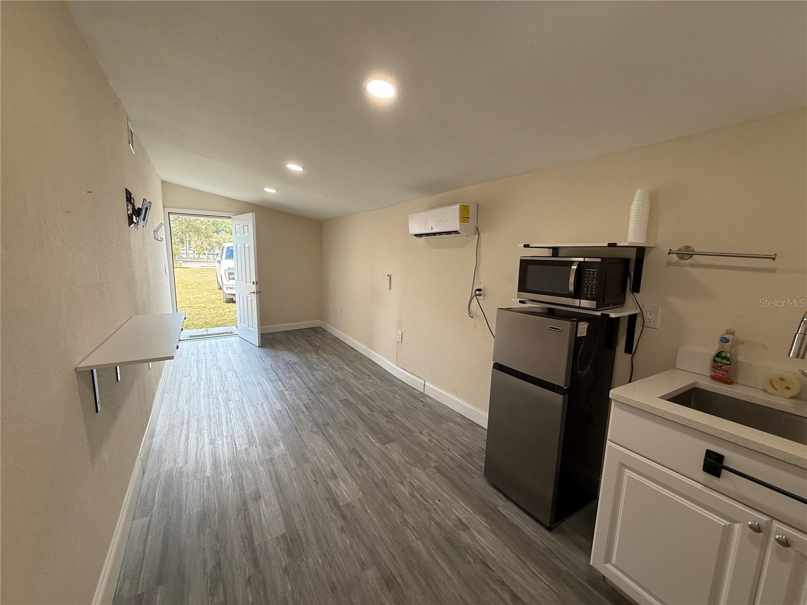 Image 7 of 10 For 5620 1st Street Rear