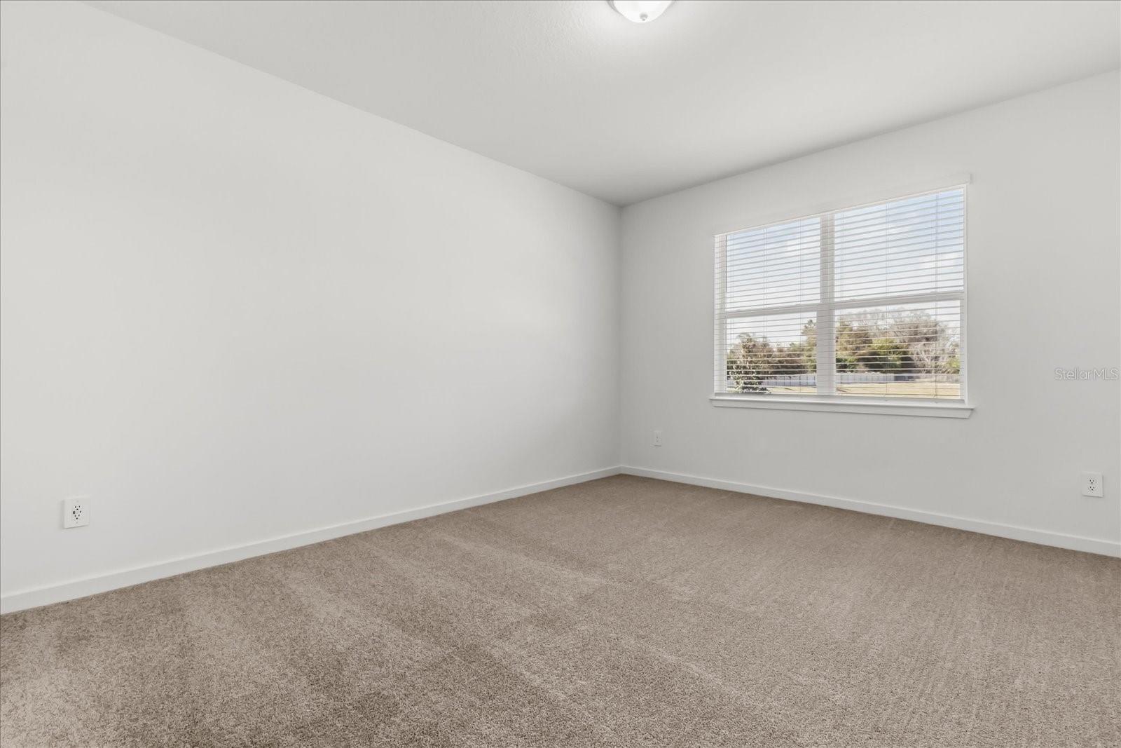 Image 17 of 42 For 11216 Sycamore Glen Loop