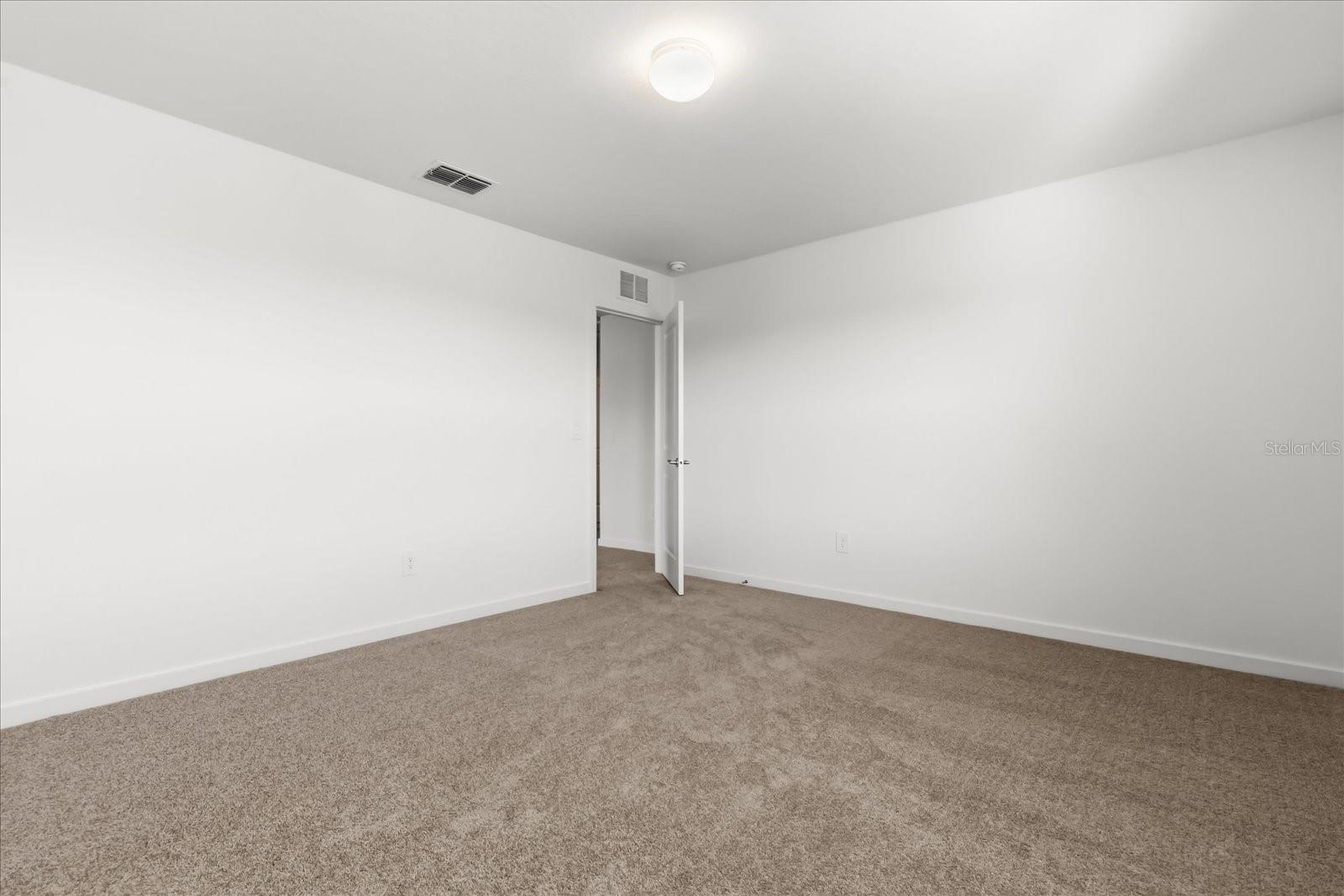 Image 24 of 42 For 11216 Sycamore Glen Loop