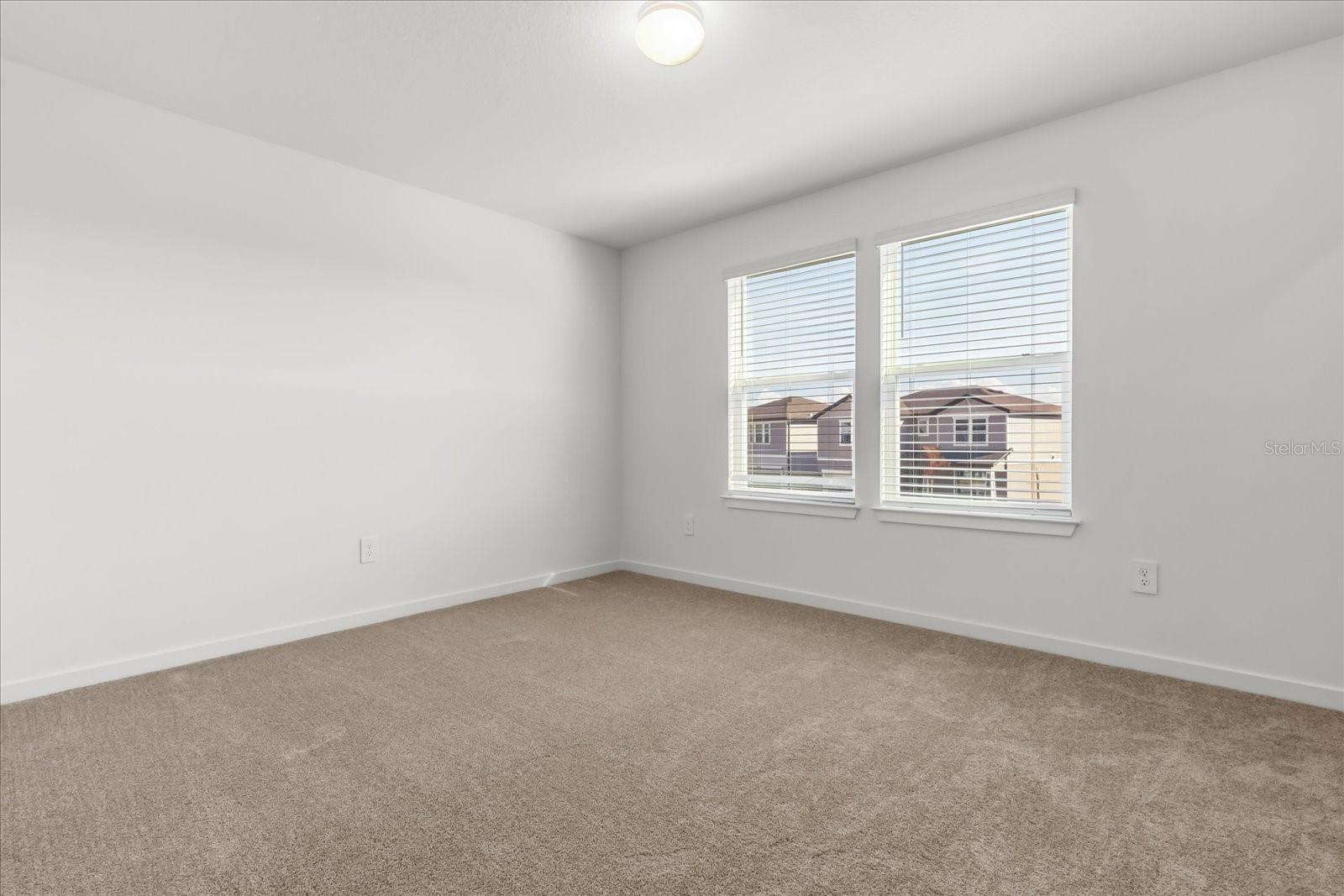 Image 29 of 42 For 11216 Sycamore Glen Loop