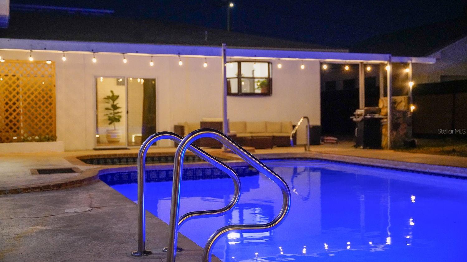 Image 4 of 32 For 4739 Baywood Point Drive S