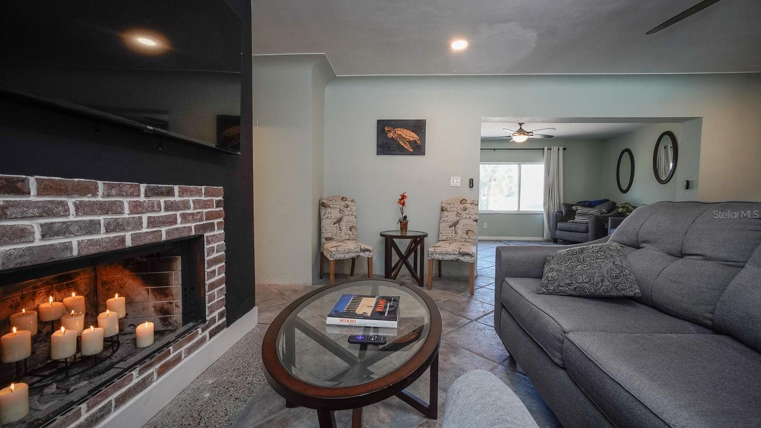 Image 9 of 32 For 4739 Baywood Point Drive S