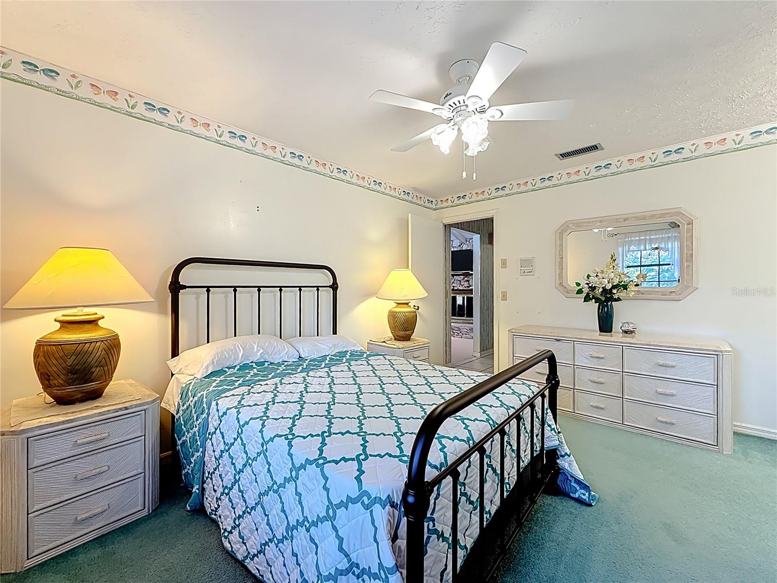 Image 12 of 25 For 452 Summit Chase Drive