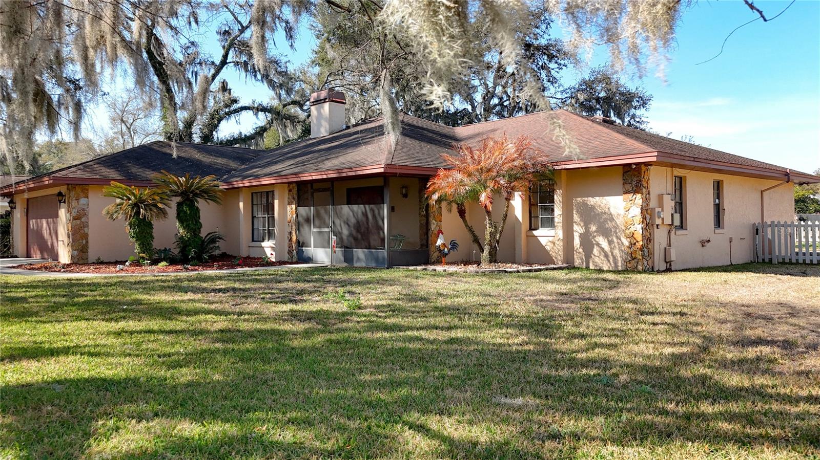 Image 2 of 25 For 452 Summit Chase Drive