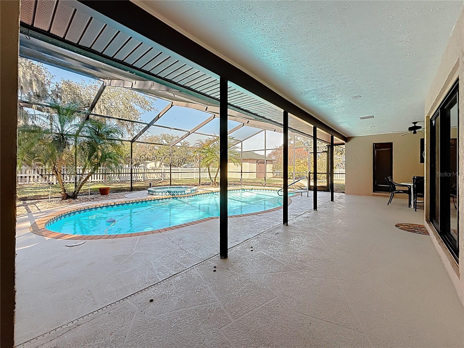 Image 22 of 25 For 452 Summit Chase Drive