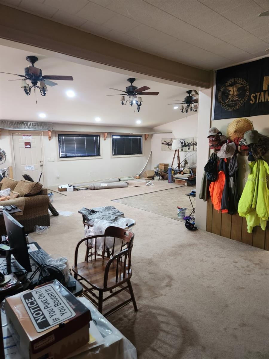 Image 13 of 50 For 9428 Cat Track Trail