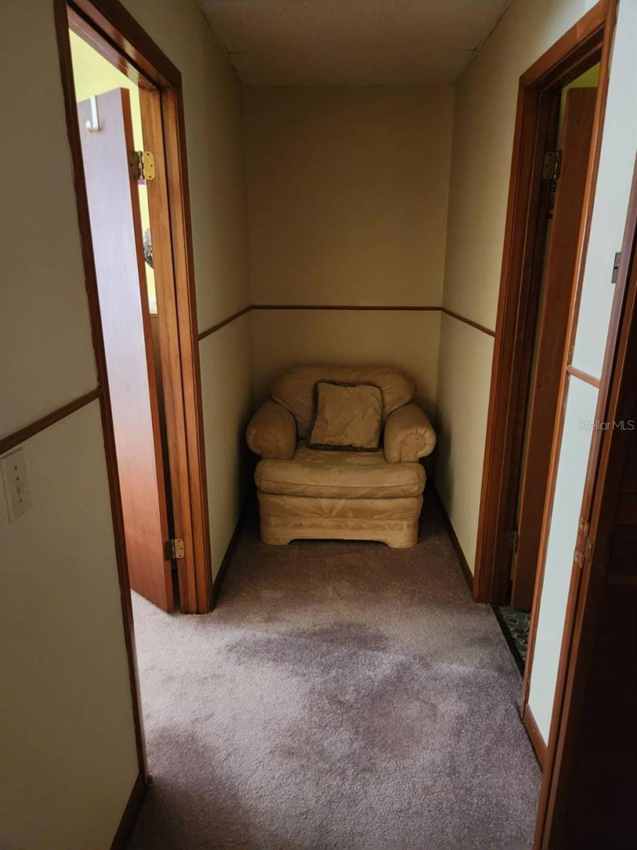 Image 21 of 50 For 9428 Cat Track Trail