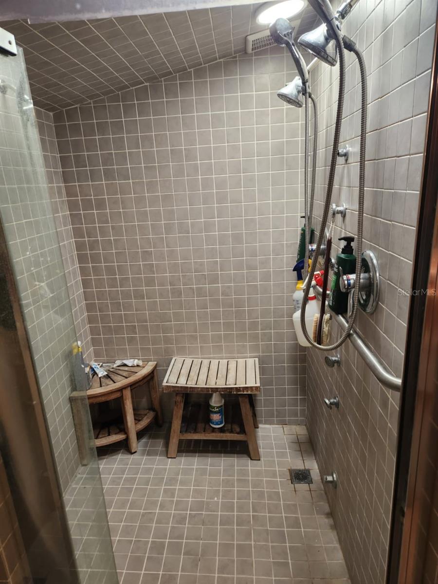 Image 7 of 50 For 9428 Cat Track Trail