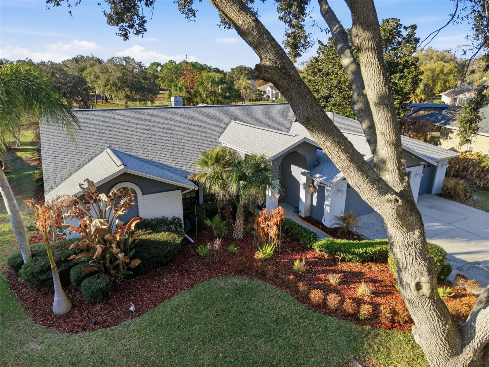 Listing photo id 51 for 3916 Cedar Cay Circle
