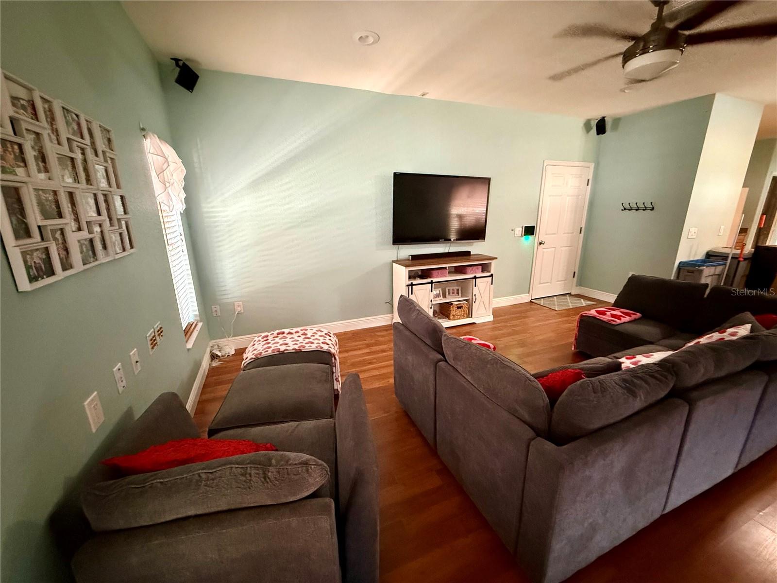 Image 13 of 52 For 1628 Curry Street