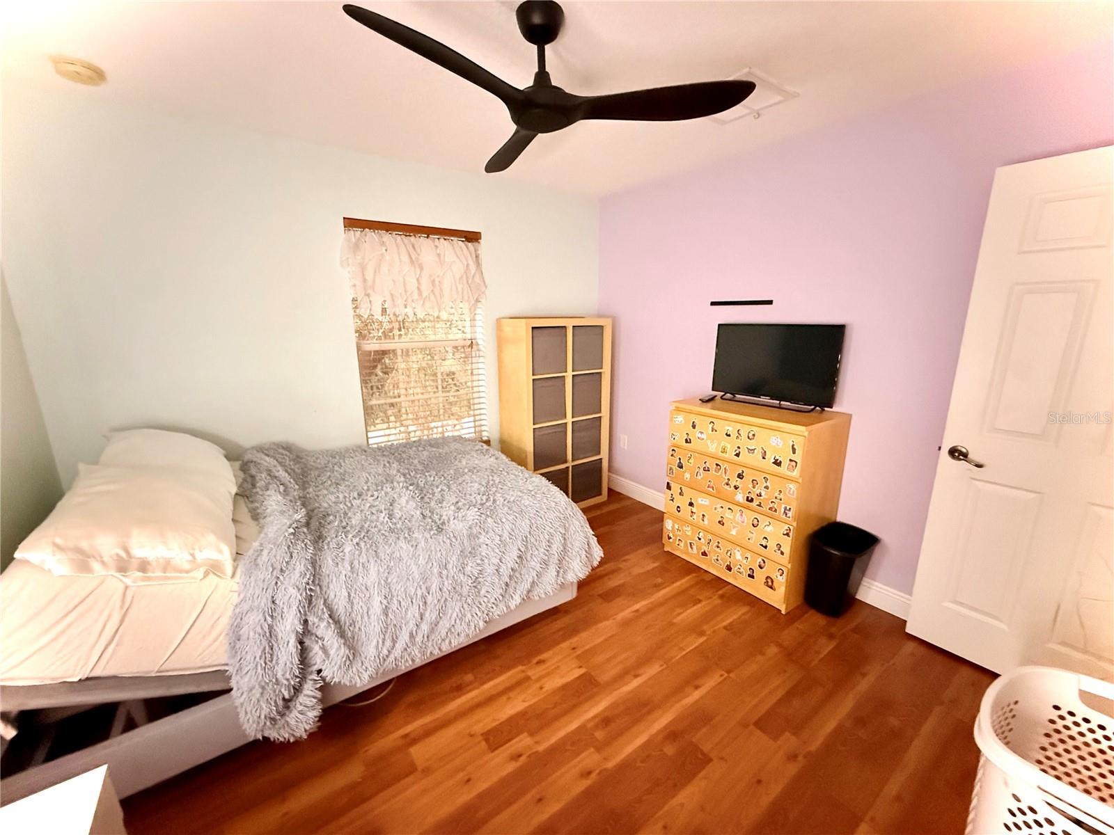 Image 38 of 52 For 1628 Curry Street