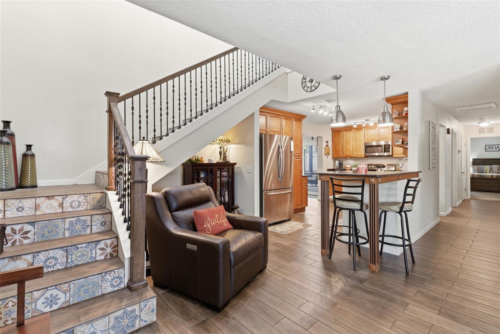 Image 11 of 36 For 3311 Leila Avenue W