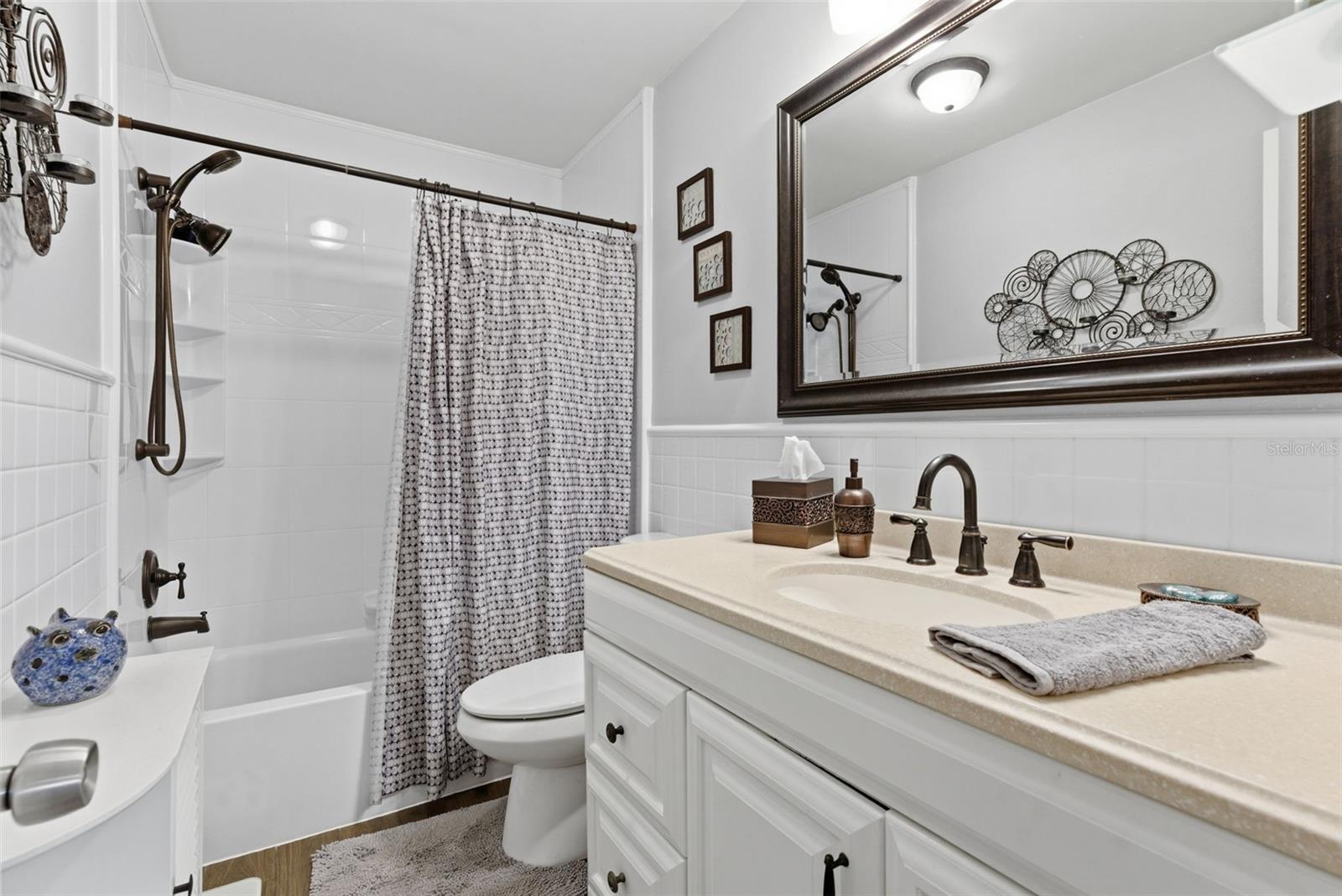 Image 22 of 36 For 3311 Leila Avenue W