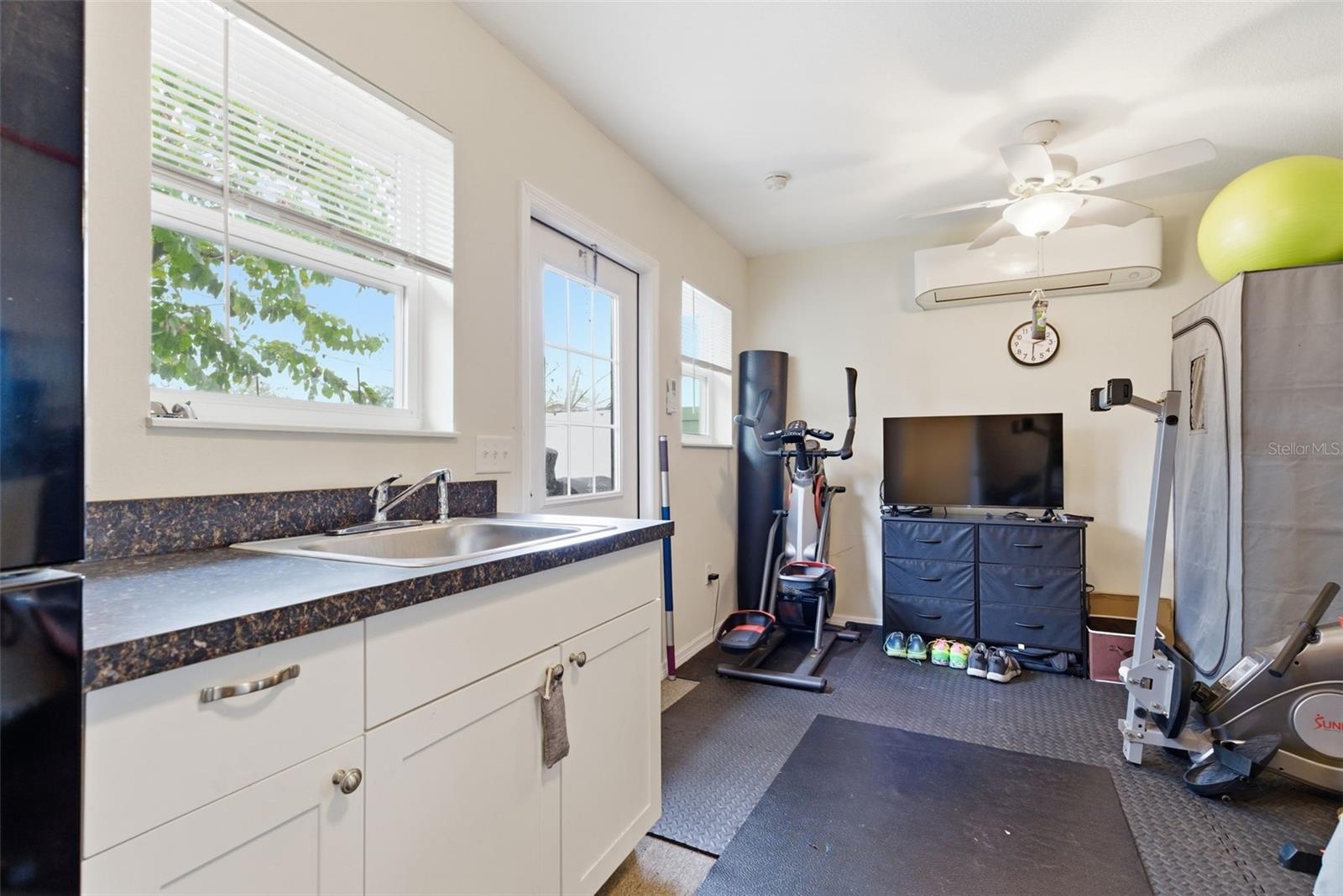 Image 30 of 36 For 3311 Leila Avenue W