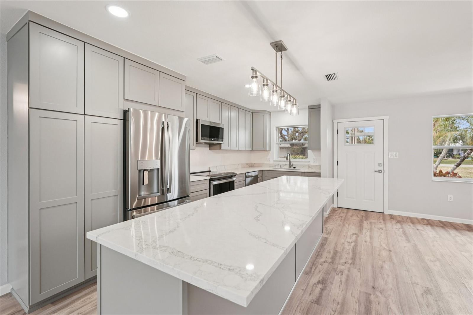 Image 12 of 61 For 342 Shore Drive