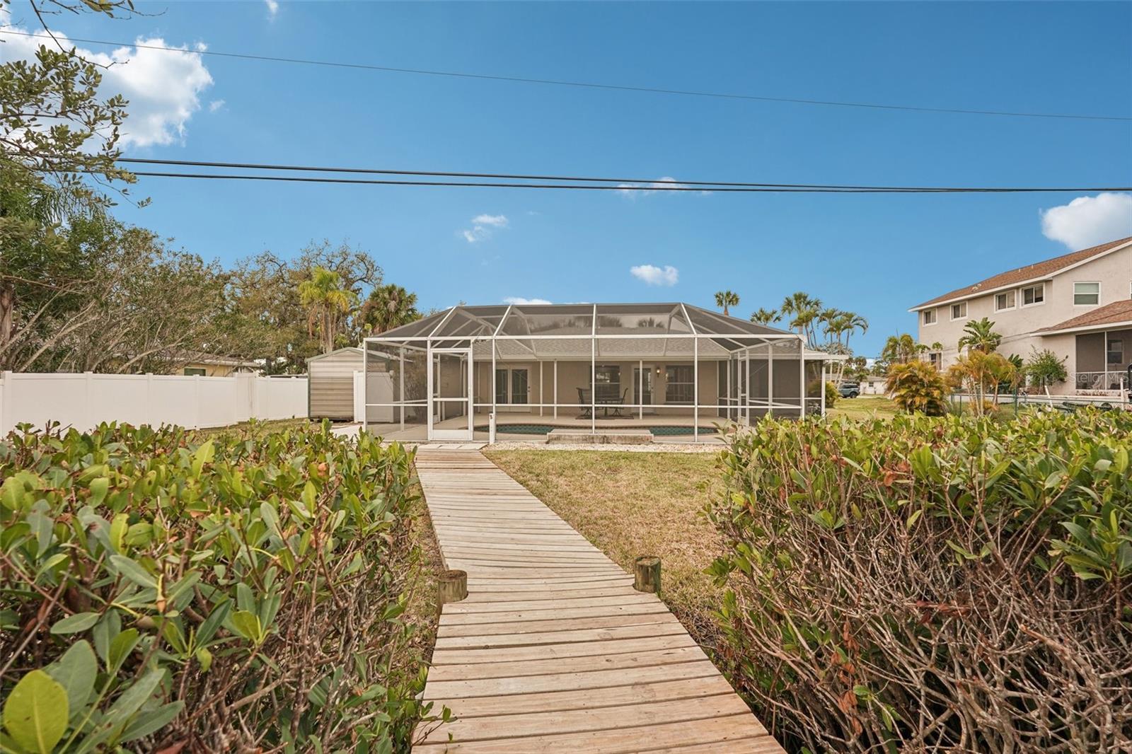 Image 39 of 61 For 342 Shore Drive