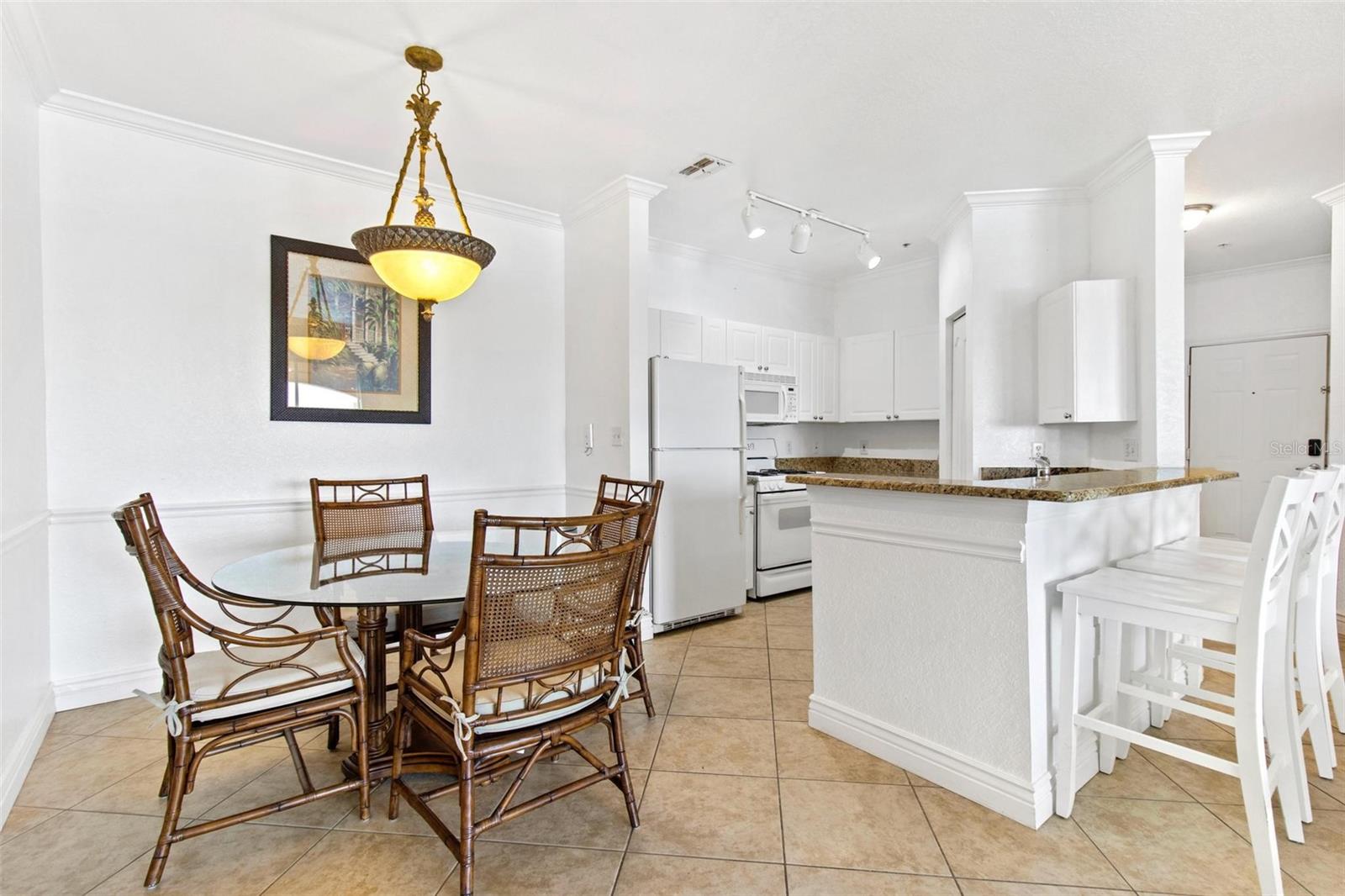 Image 11 of 24 For 2739 Via Capri  1039