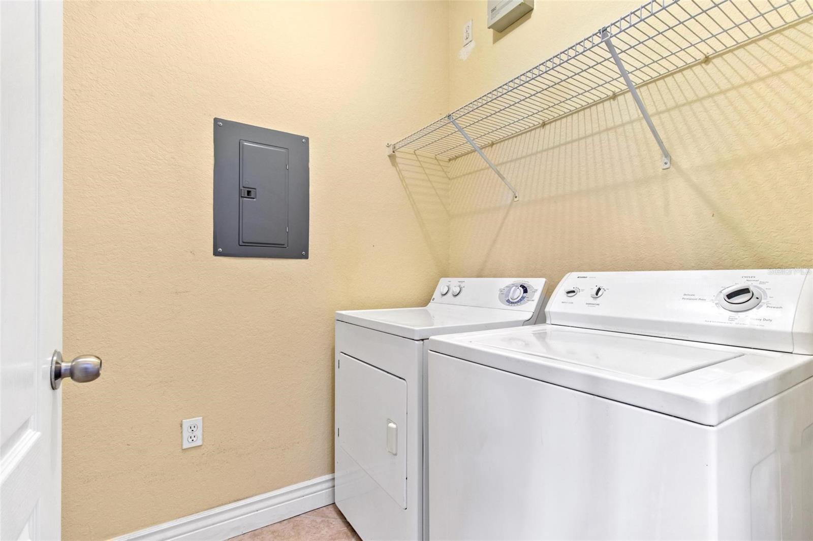 Image 12 of 24 For 2739 Via Capri  1039