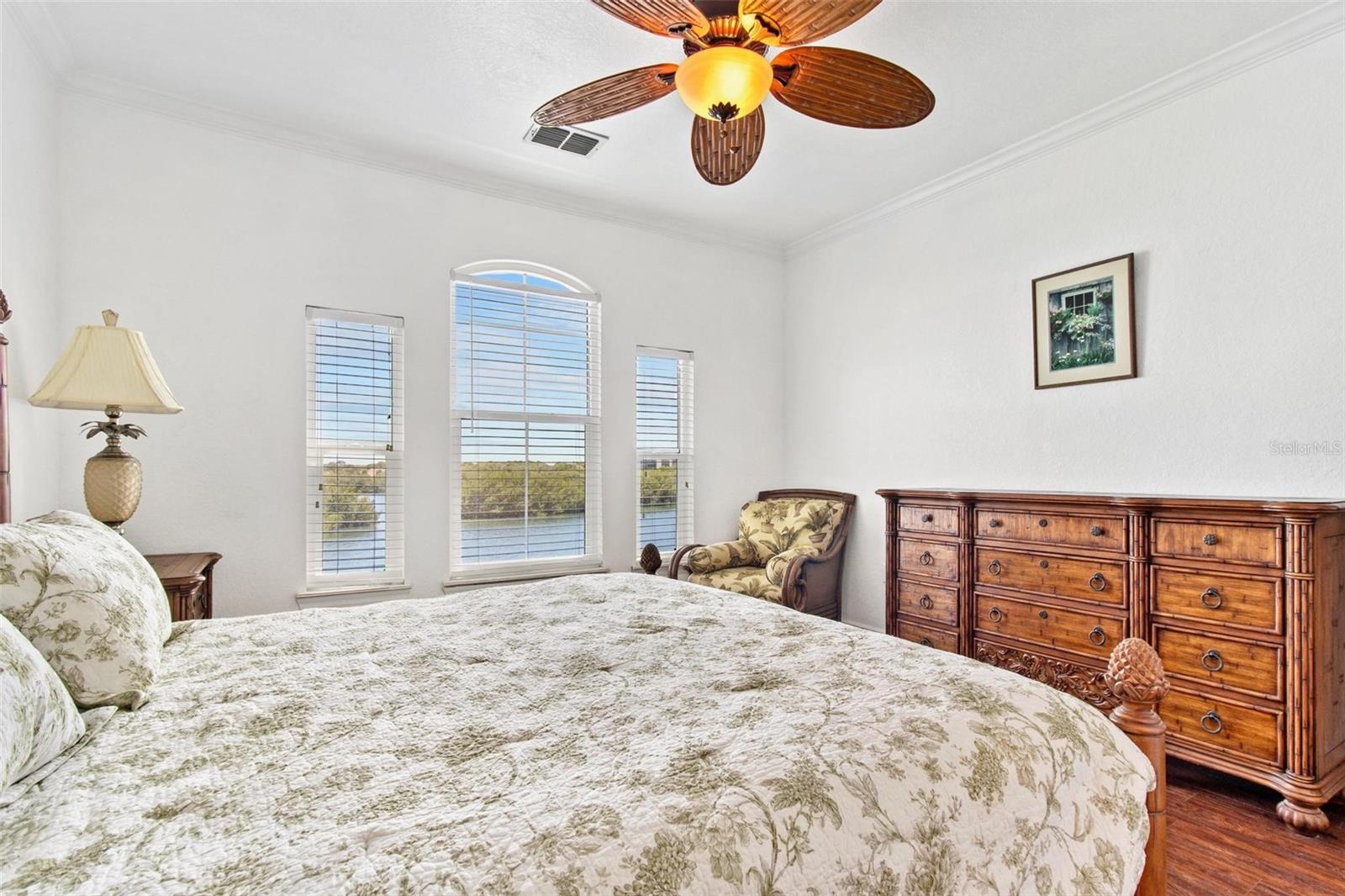 Image 17 of 24 For 2739 Via Capri  1039