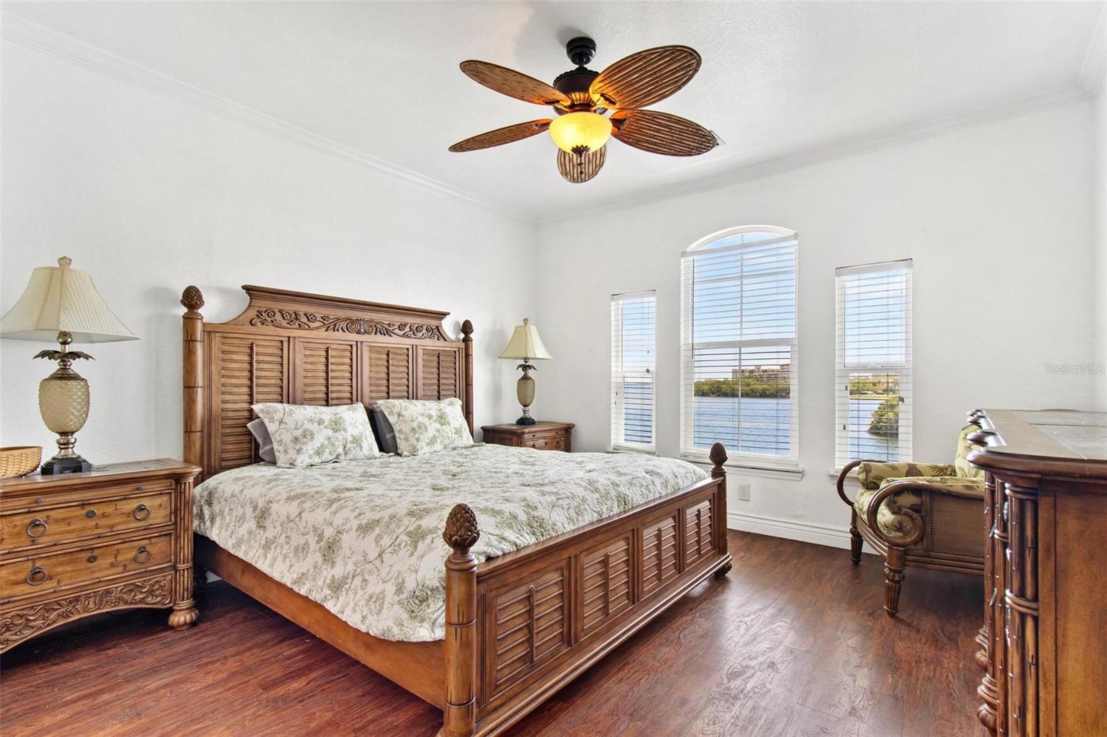 Image 18 of 24 For 2739 Via Capri  1039