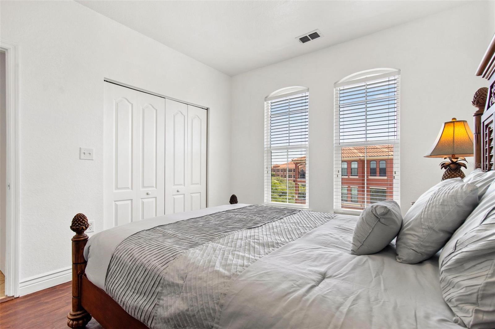 Image 19 of 24 For 2739 Via Capri  1039