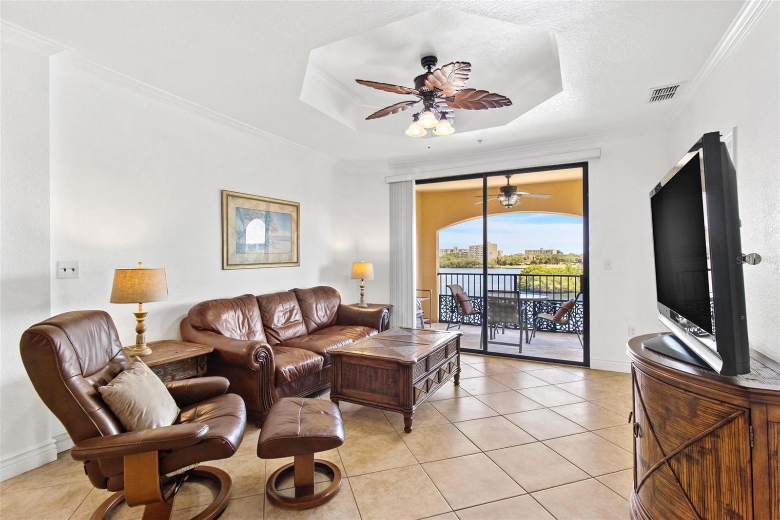 Image 7 of 24 For 2739 Via Capri  1039