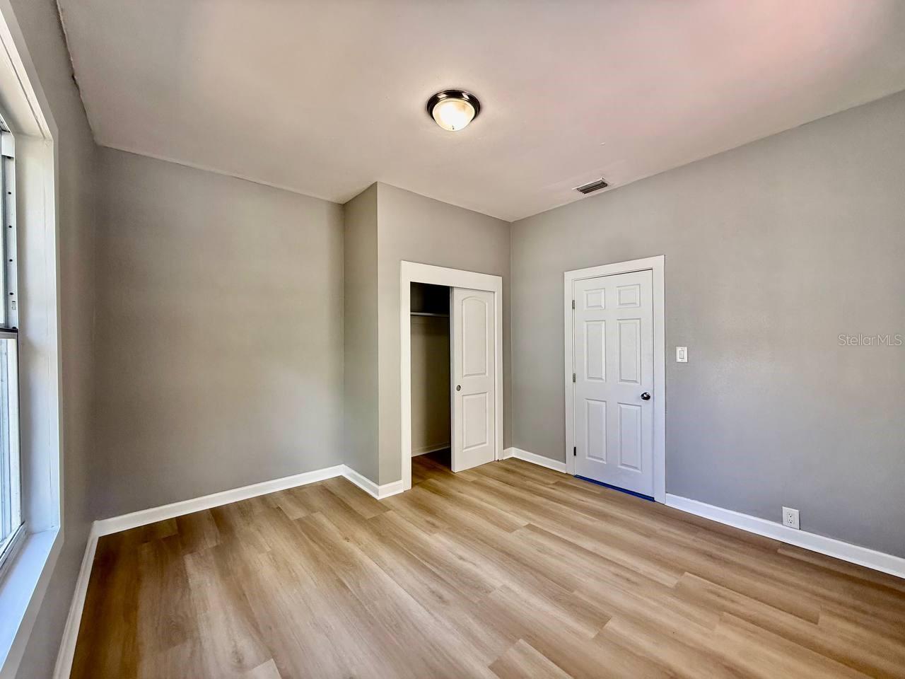 Image 20 of 33 For 1216 24th Avenue