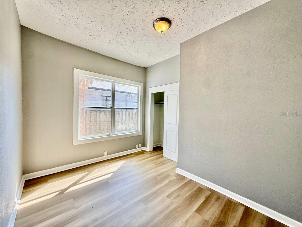 Image 22 of 33 For 1216 24th Avenue