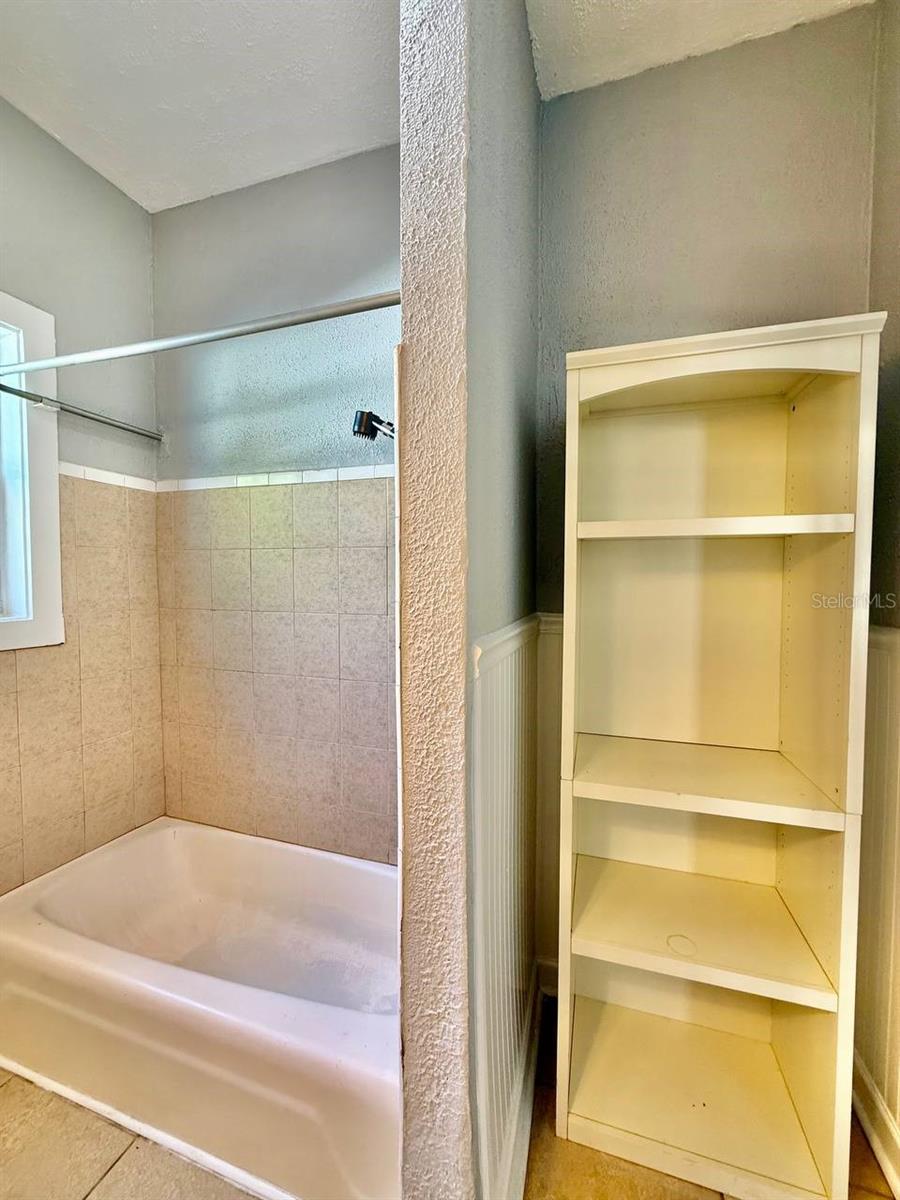 Image 29 of 33 For 1216 24th Avenue