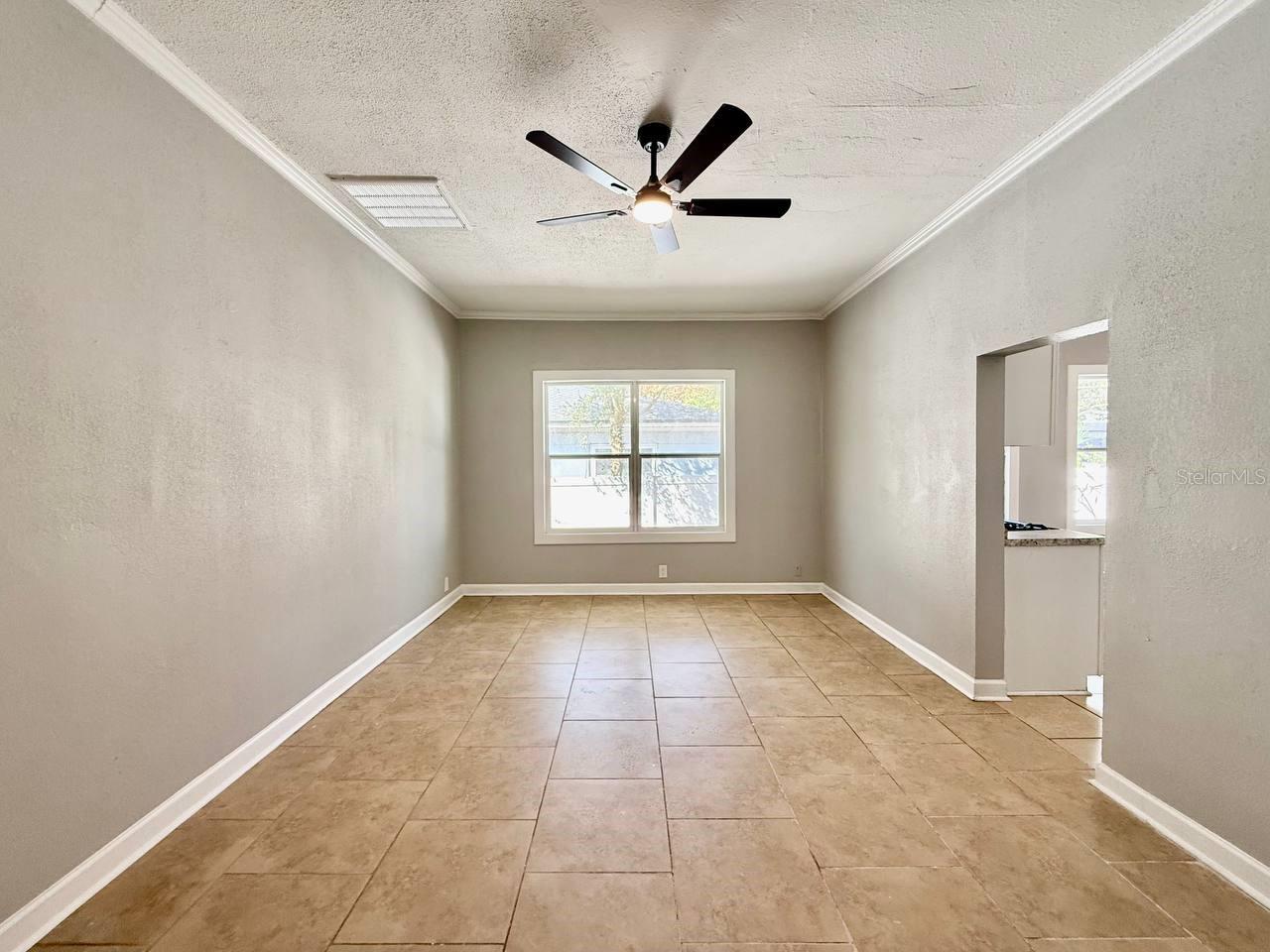 Image 7 of 33 For 1216 24th Avenue