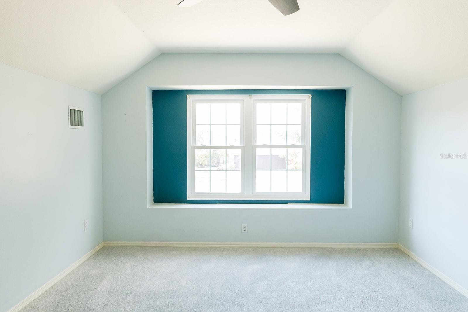 Image 33 of 54 For 22632 Beltrees Court