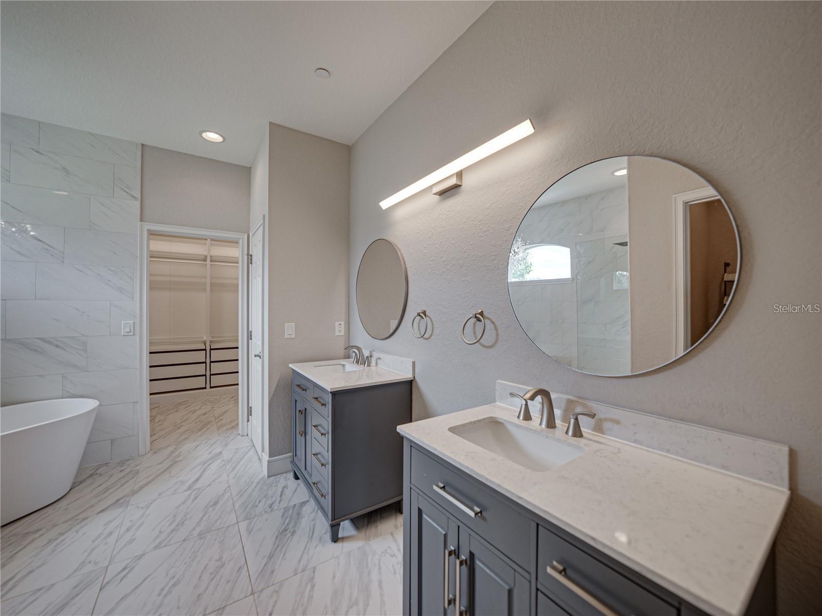 Listing photo id 28 for 1918 Berry Road