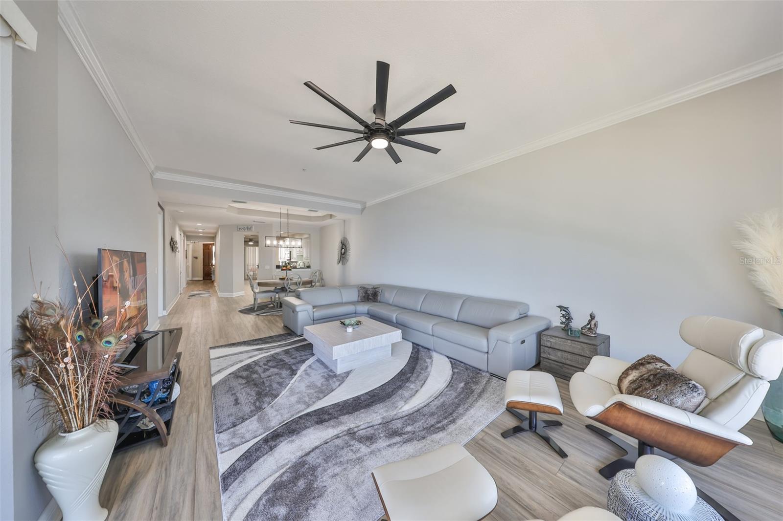 Image 16 of 52 For 1038 Bellasol Way 202