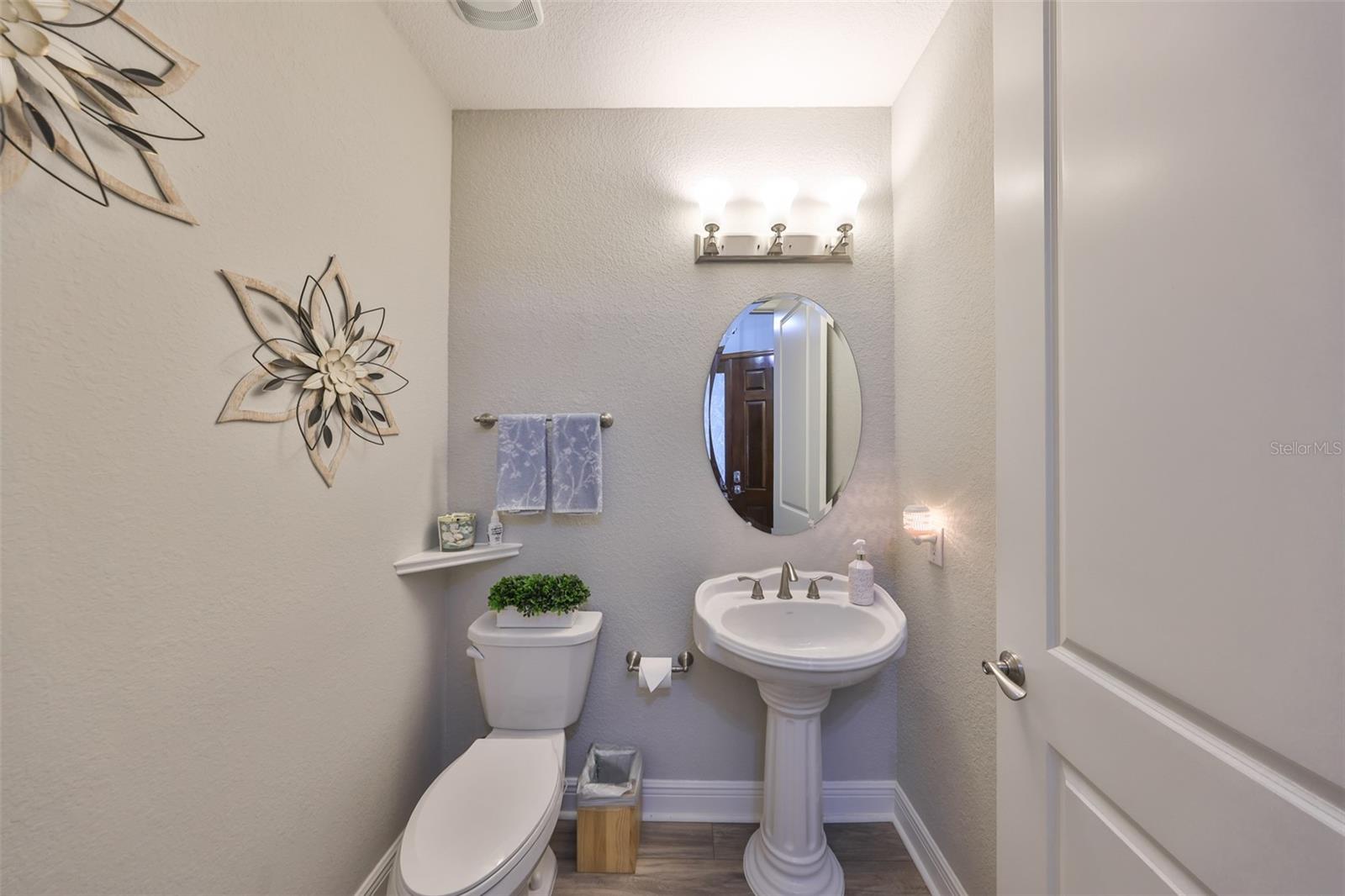 Image 28 of 52 For 1038 Bellasol Way 202