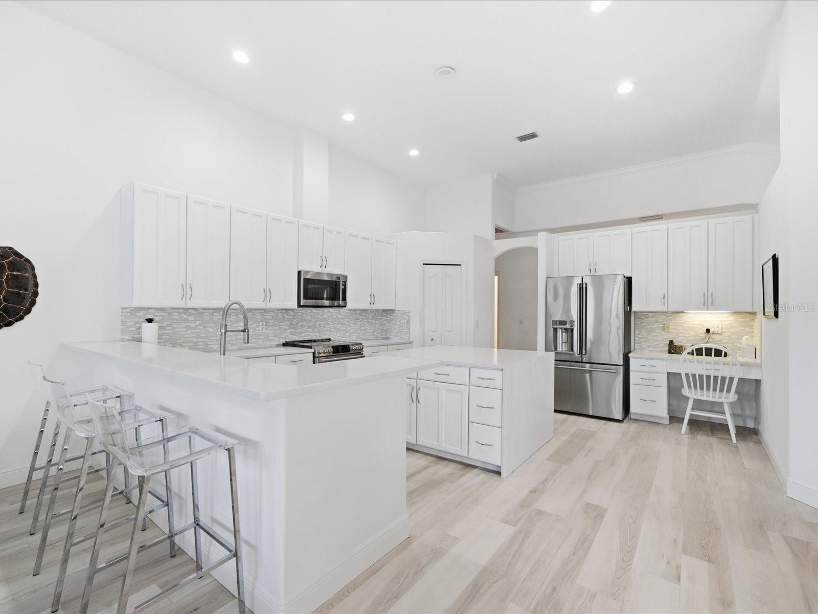 Image 17 of 58 For 19107 Beckett Drive