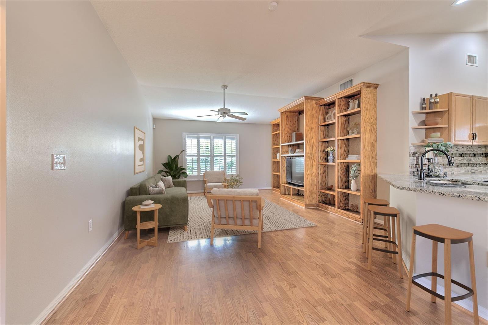 Image 12 of 34 For 4719 Portobello Circle