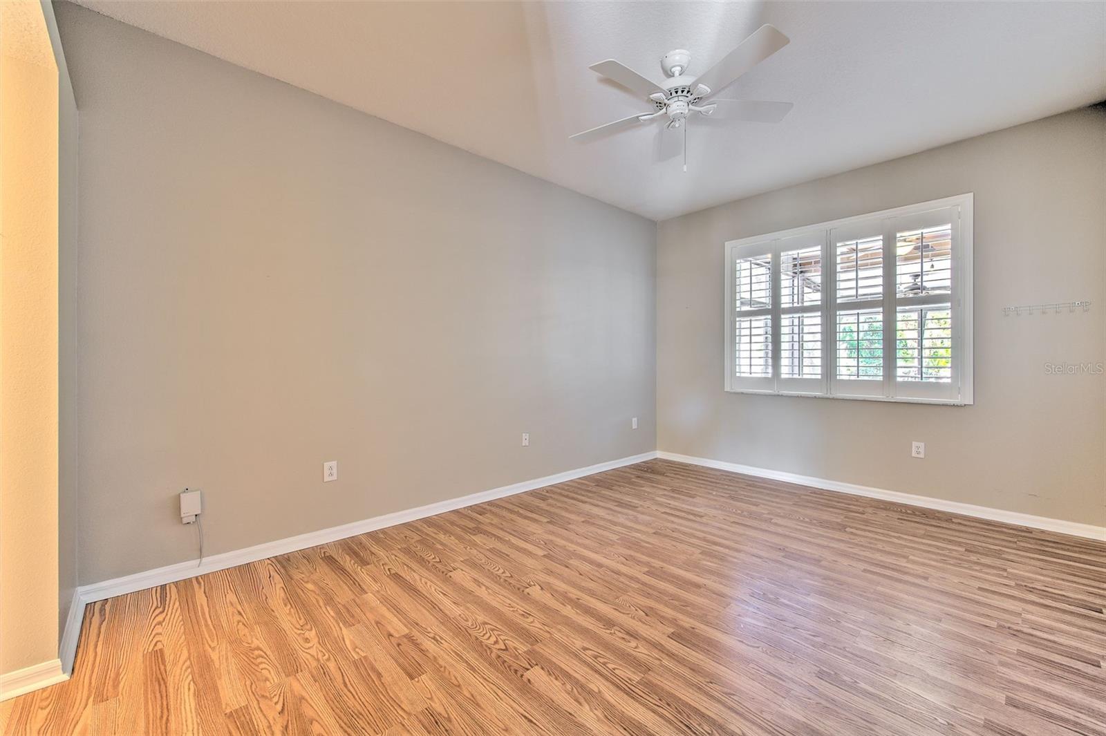 Image 16 of 34 For 4719 Portobello Circle