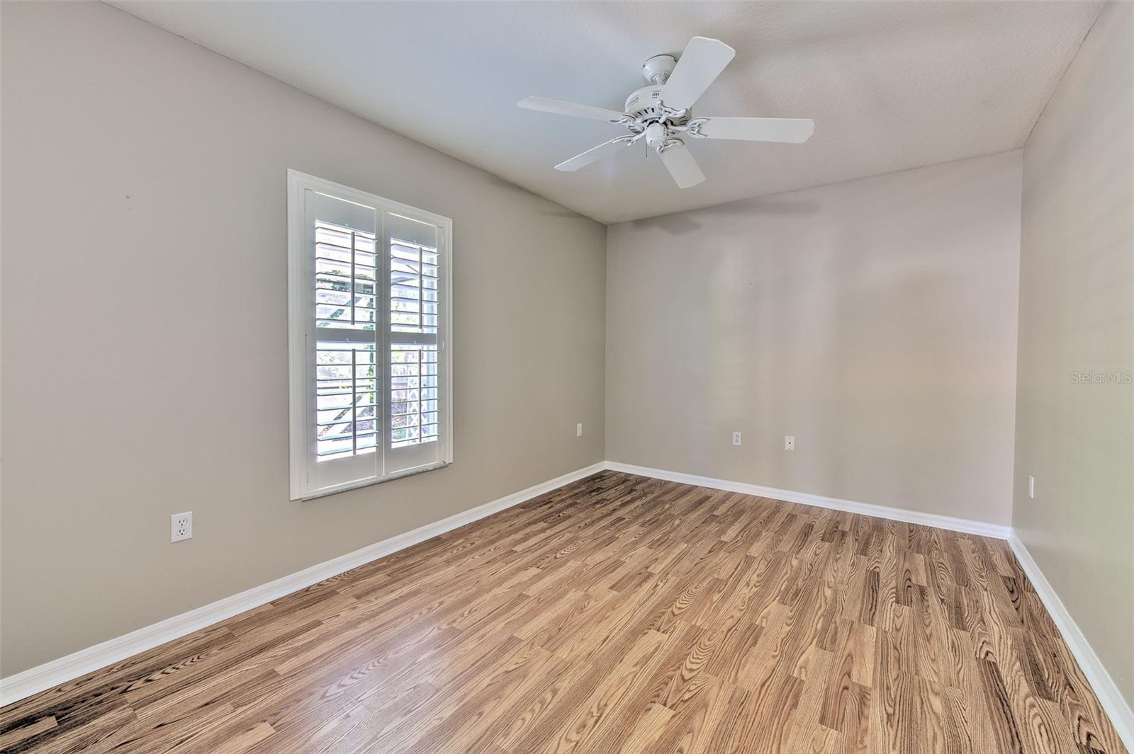 Image 24 of 34 For 4719 Portobello Circle