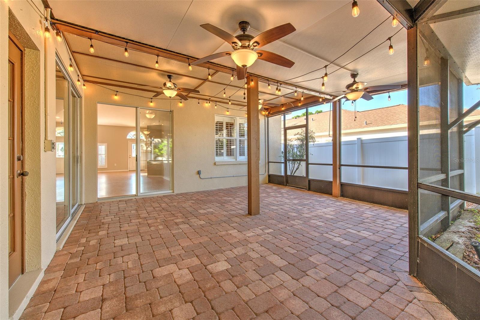 Image 27 of 34 For 4719 Portobello Circle