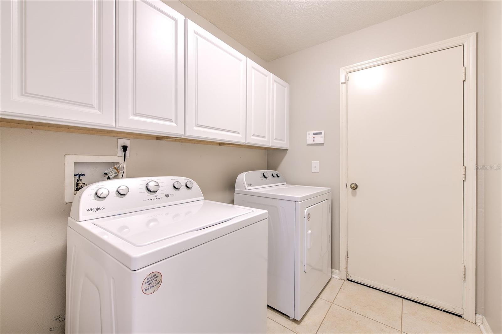 Image 29 of 34 For 4719 Portobello Circle