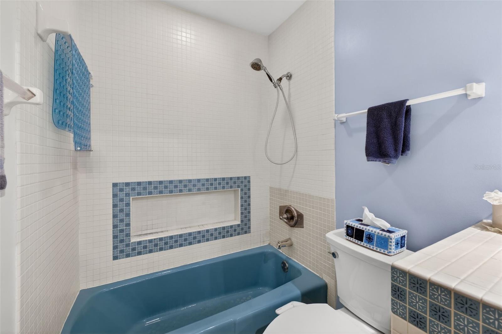 Image 15 of 79 For 1406 Big Oak Court