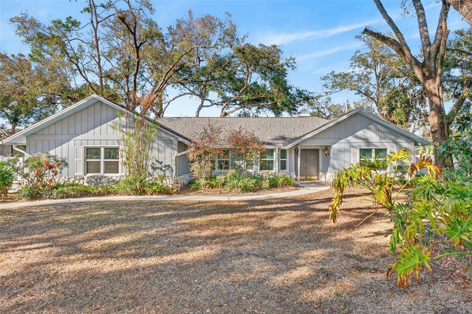 Image 4 of 79 For 1406 Big Oak Court